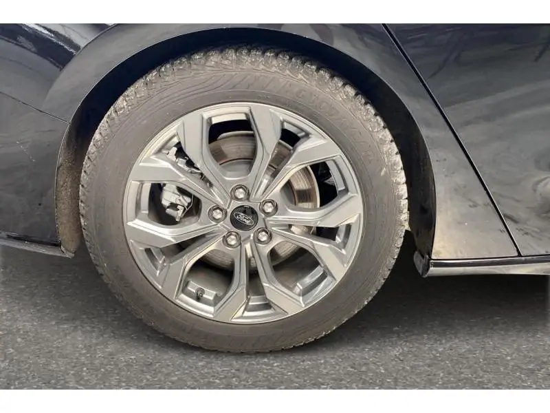 Occasion Ford Focus ST-Line*Caméra de recul&GPS BLACK 23