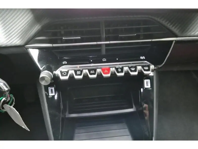 Occasion Peugeot 2008 STYLE WHITE 14