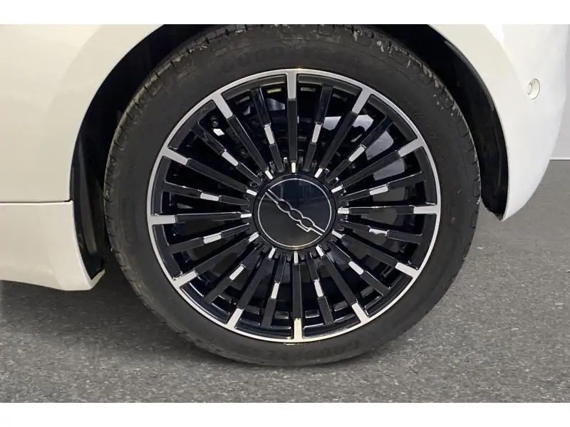 Occasion Fiat 500 C e LA PRIMA 42 kWh WHITE 20