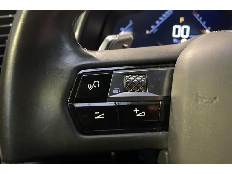 Occasion DS Automobiles DS 7 Crossback Crossback Rivoli GREY 23