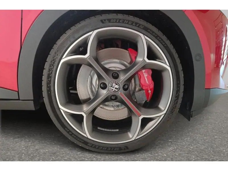VEHICLE__CONDITION_SERVICE Alfa Romeo Junior Elettrica - Veloce RED 20