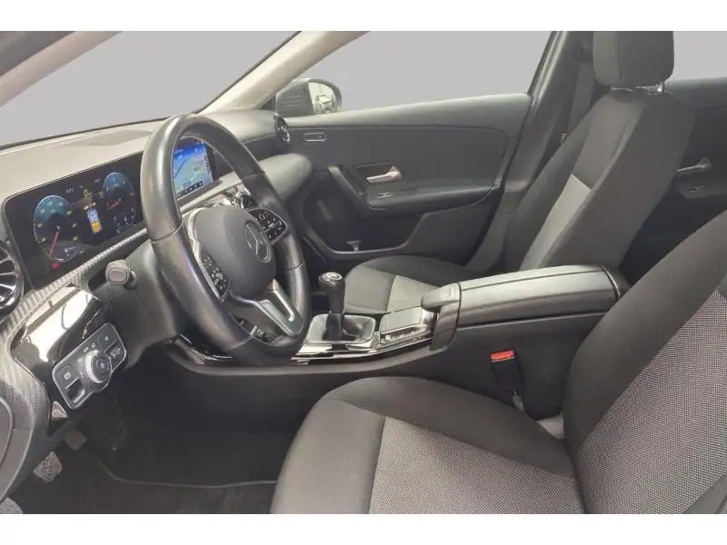 Occasion Mercedes-Benz A 180 D BUSINESS SOLUTION GREY 10
