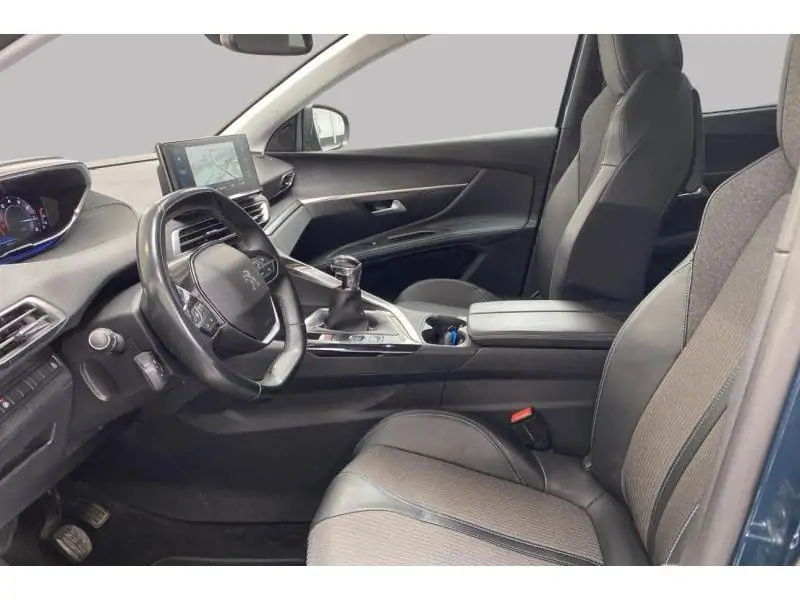 Occasion Peugeot 5008 Allure* Navi. 7places. Caméra recul BLUE 10