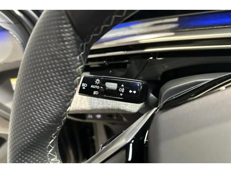 VEHICLE__CONDITION_SERVICE Peugeot 5008 GT Hybrid 145 e-DCS6 7pl GREY 22