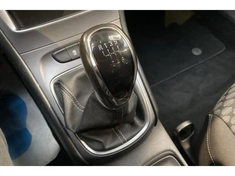 Occasion Opel Astra K BLACK 16