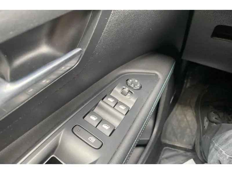 Occasion Peugeot 5008 Allure Pack - HYBRID - 7 PL GREY 17