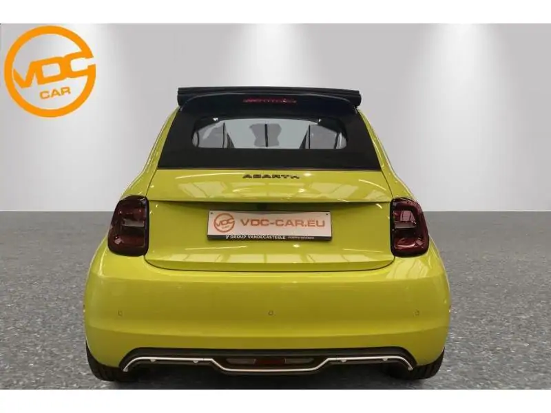 VEHICLE__CONDITION_SERVICE Abarth 500e LIMITED EDITION SCORPIONISSIMA YELLOW 7
