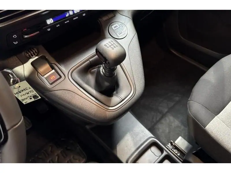 VEHICLE__CONDITION_SERVICE Citroen Berlingo Turbo 110 5pl PLUS BLUE 16