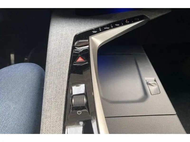 VEHICLE__CONDITION_SERVICE Peugeot 5008 GT*CarPlay GPS Caméra 7pl. BLUE 40