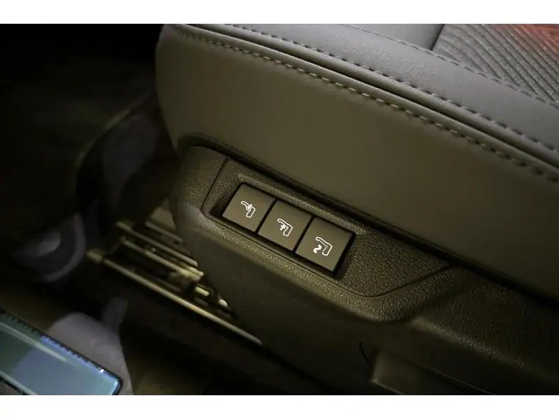 VEHICLE__CONDITION_SERVICE Alfa Romeo Junior Ibrida My25 Speciale 1.2 Hybrid 145 Edct6 BEIGE 21