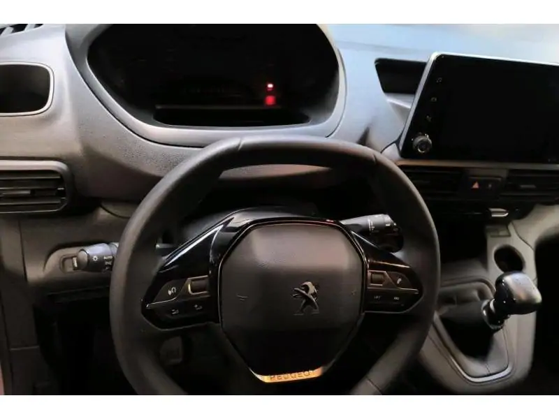 Occasion Peugeot Partner 110PK 3PL CARPLAY GREY 12