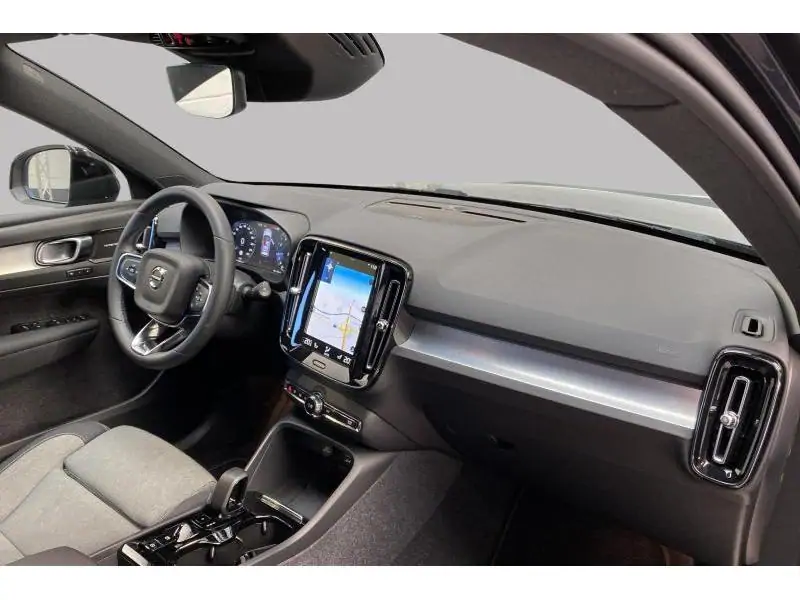 Occasion Volvo XC40 PLUS DARK GEARTRONIC BLACK 2