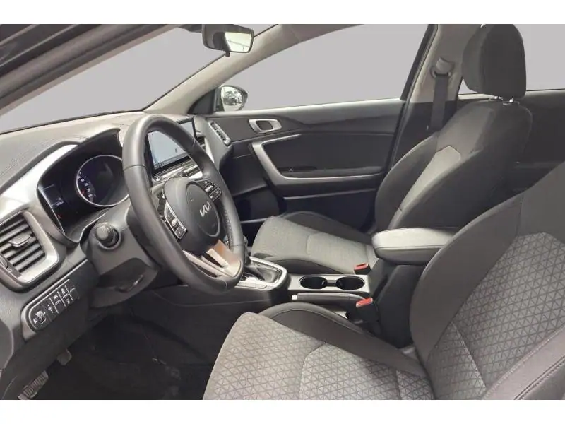 Occasion Kia Ceed Sportswagon Pro 1.5 T-GDI* GPS Caméra de recul BLACK 10