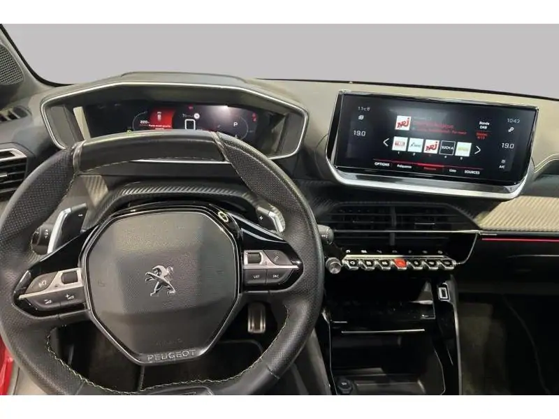 Occasion Peugeot 208 II & e- GT Line RED 11