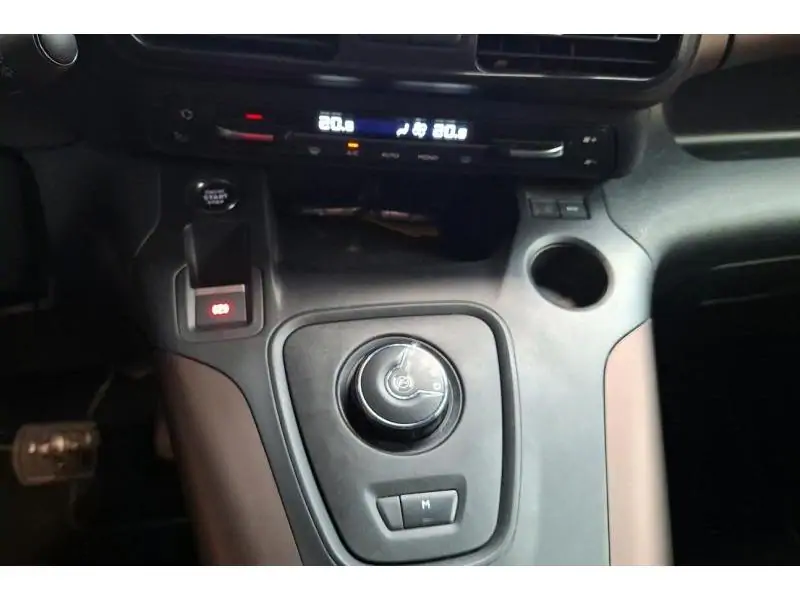 Occasion Peugeot Rifter Long GT Line EAT8 BLACK 16