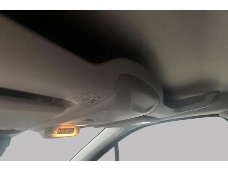 VEHICLE__CONDITION_SERVICE Peugeot Partner STANDARD LIGHT WHITE 30