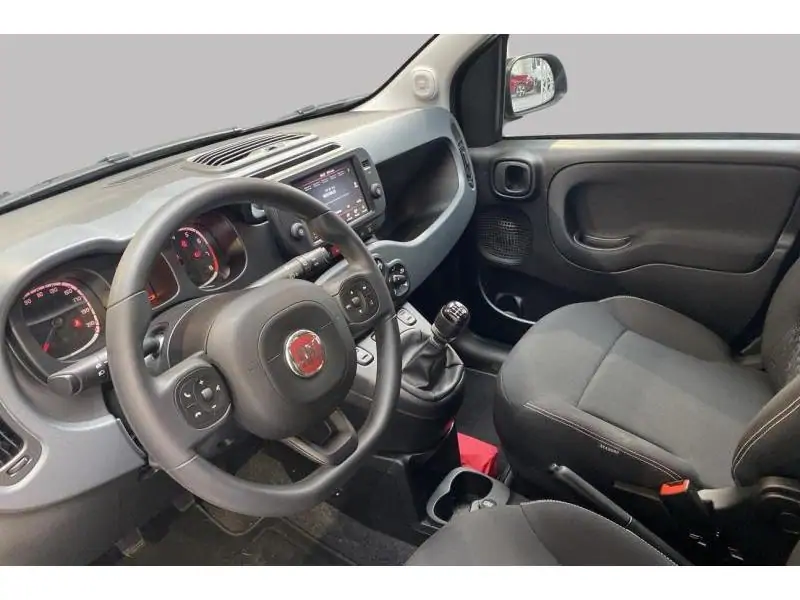 VEHICLE__CONDITION_SERVICE Fiat Panda CROSS BLACK 9