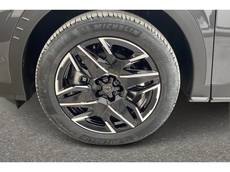 Occasion Peugeot 5008 GT - HYBRID - 7PL - 145 PK GREY 21