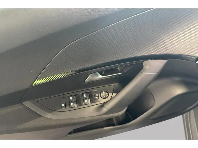 VEHICLE__CONDITION_SERVICE Peugeot 2008 ACTIVE GREY 17