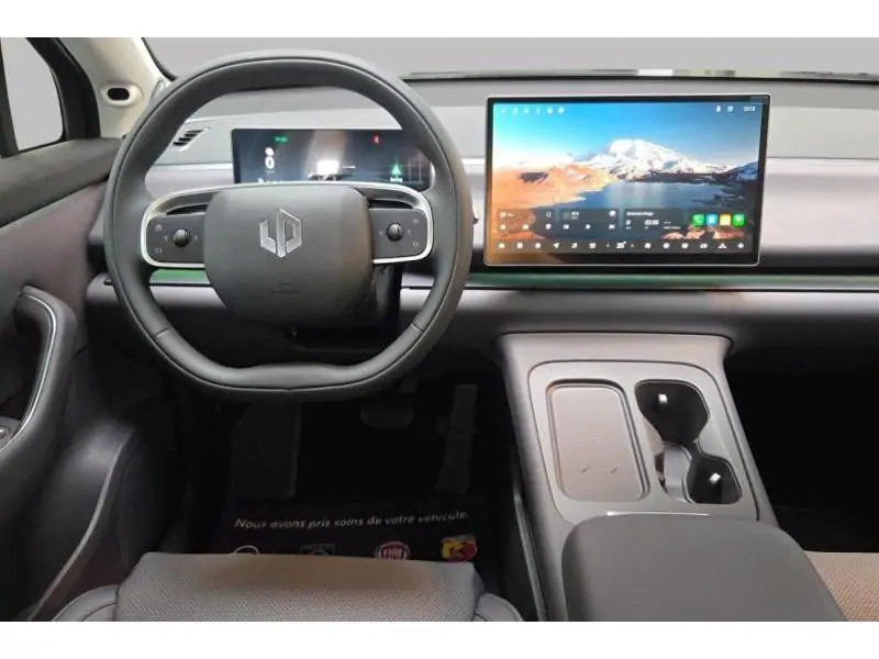 VEHICLE__CONDITION_SERVICE Leapmotor C10 DESIGN BLACK 12