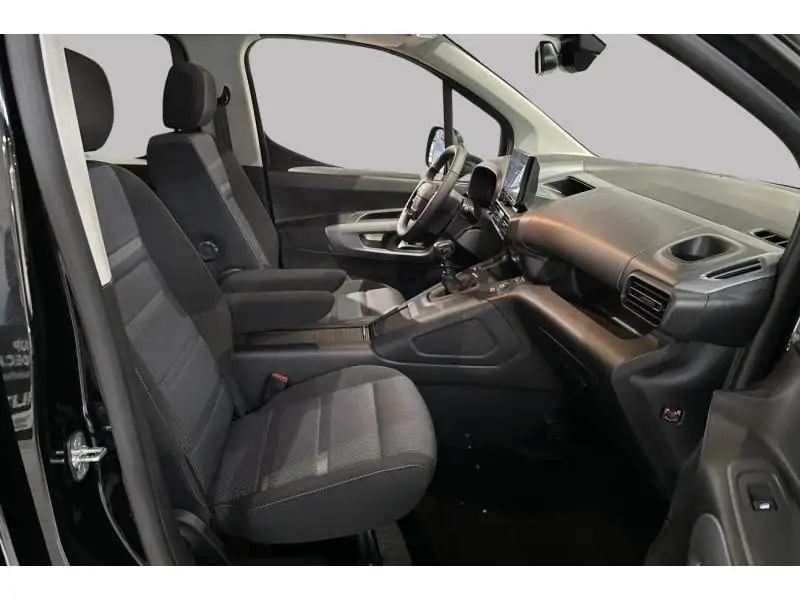 Démo Fiat Doblo PC 1.2 110  vrij 30/09 BLACK 8