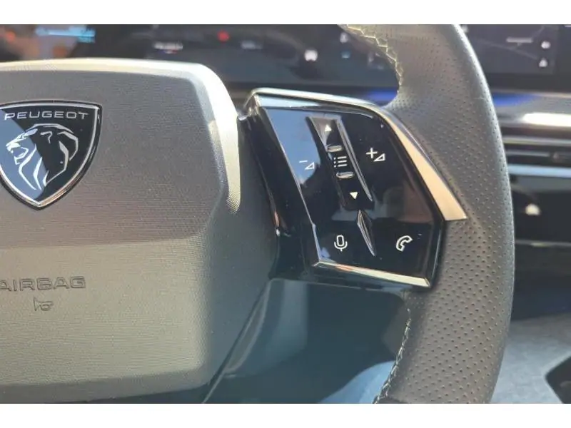 VEHICLE__CONDITION_SERVICE Peugeot 3008 FIRST EDITION GT GREY 26