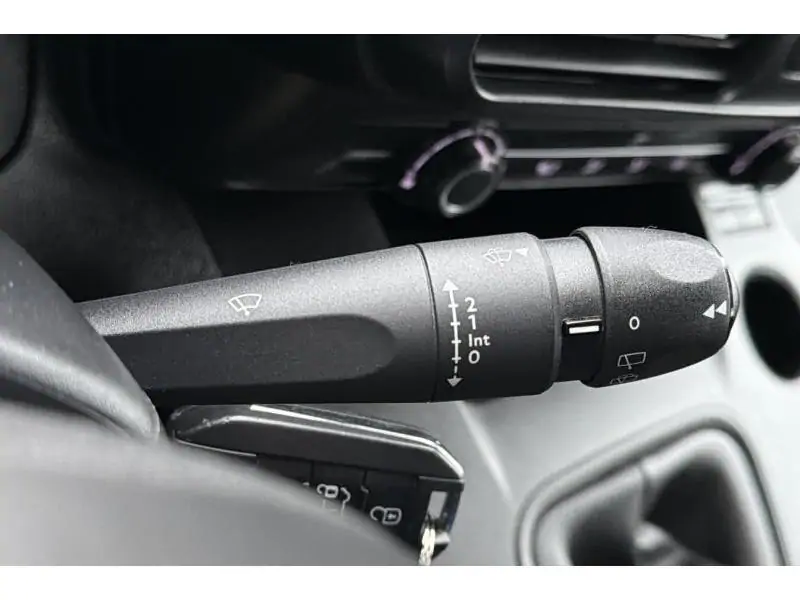 Occasion Peugeot Partner dubbele cabine WHITE 25