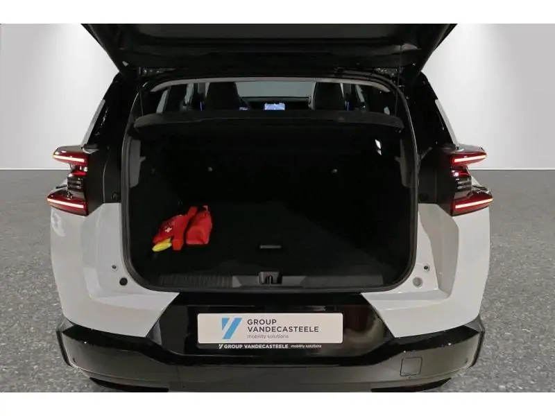 VEHICLE__CONDITION_SERVICE Citroen C5 Aircross Hybrid 145 ch Automatic MAX WHITE 19