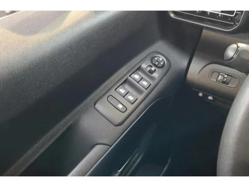 Occasion Peugeot Rifter 5 places BROWN 17