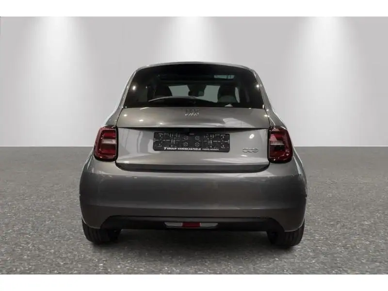 Démo Fiat 500e LA PRIMA 3+1 GREY 7