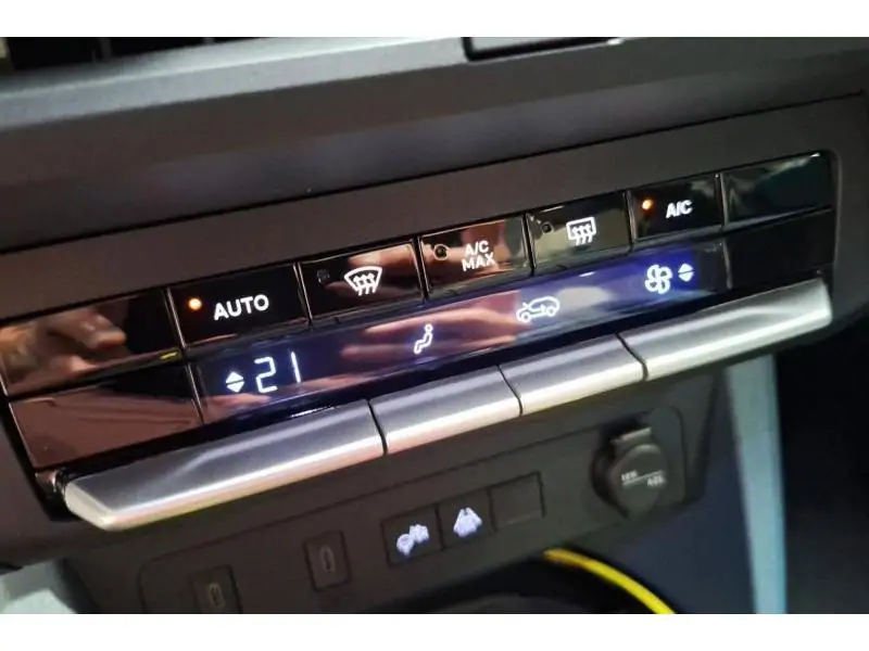 VEHICLE__CONDITION_SERVICE Fiat GRANDE PANDA Hybrid La Prima BLACK 15