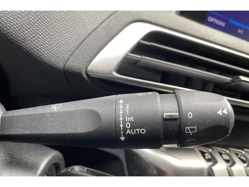 Occasion Peugeot 3008 Allure *toit ouvrant**Gtie extension possible! WHITE 29
