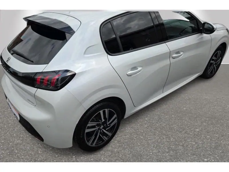 Occasion Peugeot 208 Allure WHITE 21