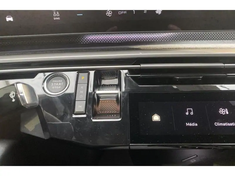 VEHICLE__CONDITION_SERVICE Peugeot 3008 GT BLACK 16