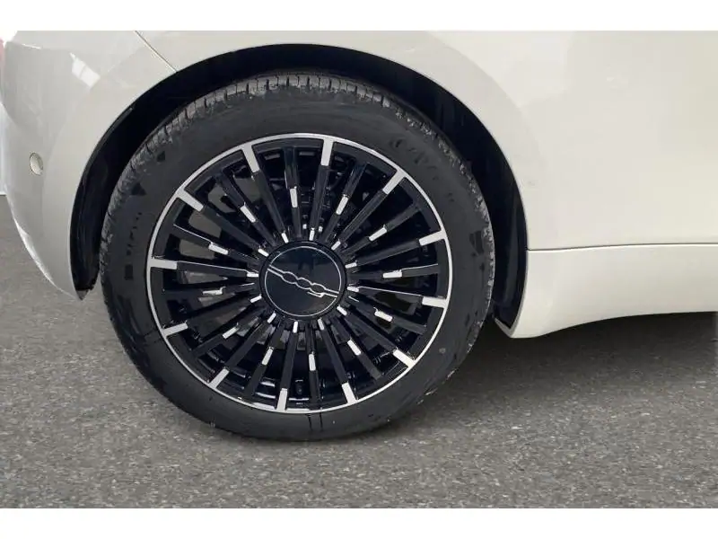 Occasion Fiat 500e LA PRIMA 42 kWh WHITE 23