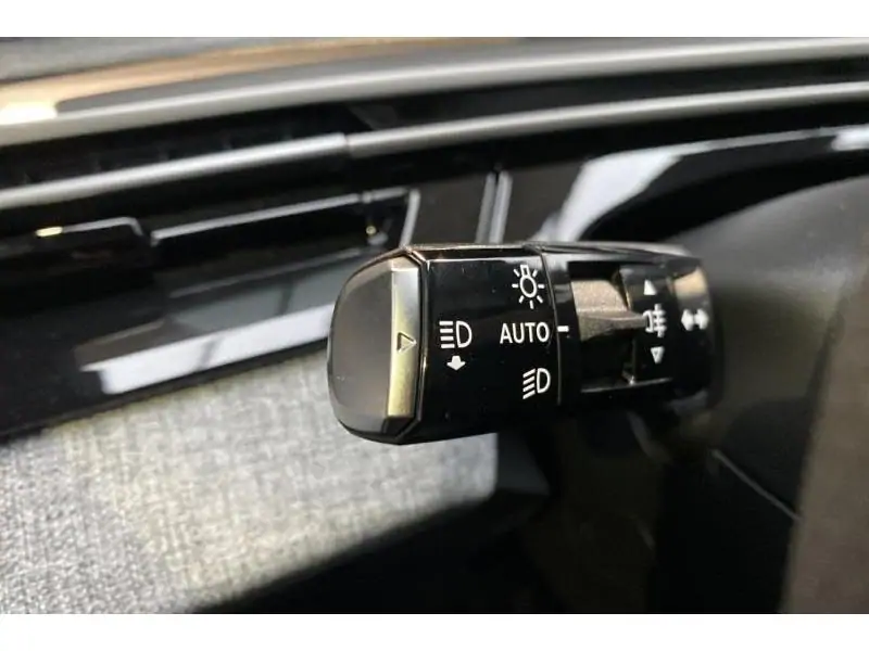 Occasion Peugeot 3008 NEW GT HYBRID GREY 24