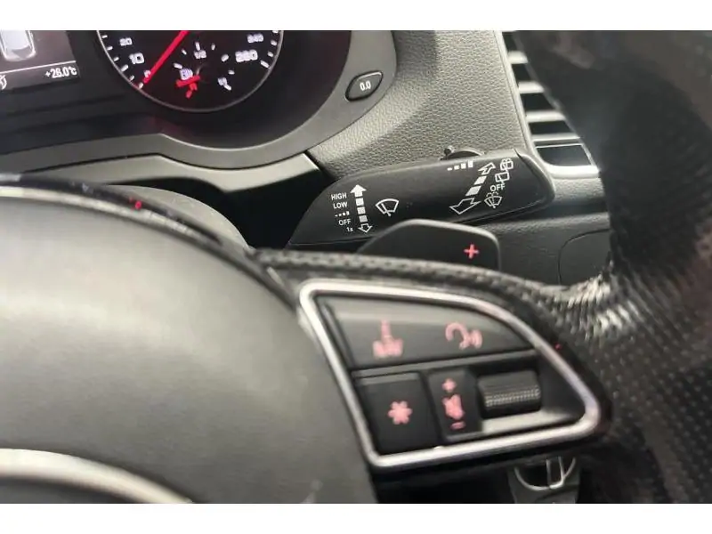 Occasion Audi Q3 s-line quattro WHITE 24