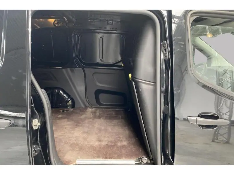 Occasion Opel Combo CARGO 1.5 D BLACK 18
