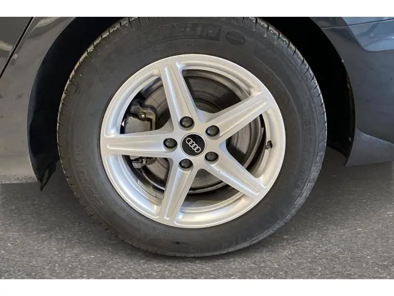 Occasion Audi A4 35 TFSI Business Edition S-Tronic GREY 20