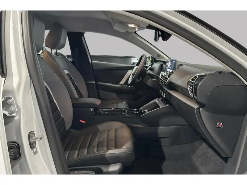 Démo Citroen C4 Hybrid 145 ch Automatic MAX WHITE 8