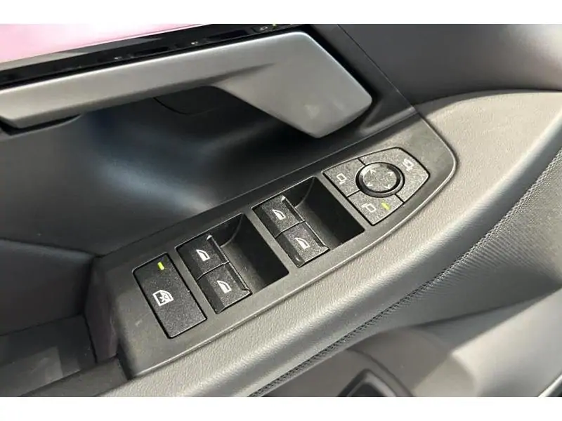Occasie BMW i5 Touring eDrive40 BLACK 17