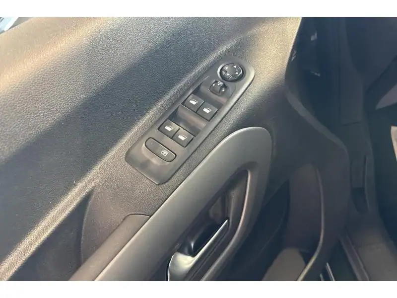 VEHICLE__CONDITION_SERVICE Fiat Doblo PC SERIE 3 SMALL BEIGE 17