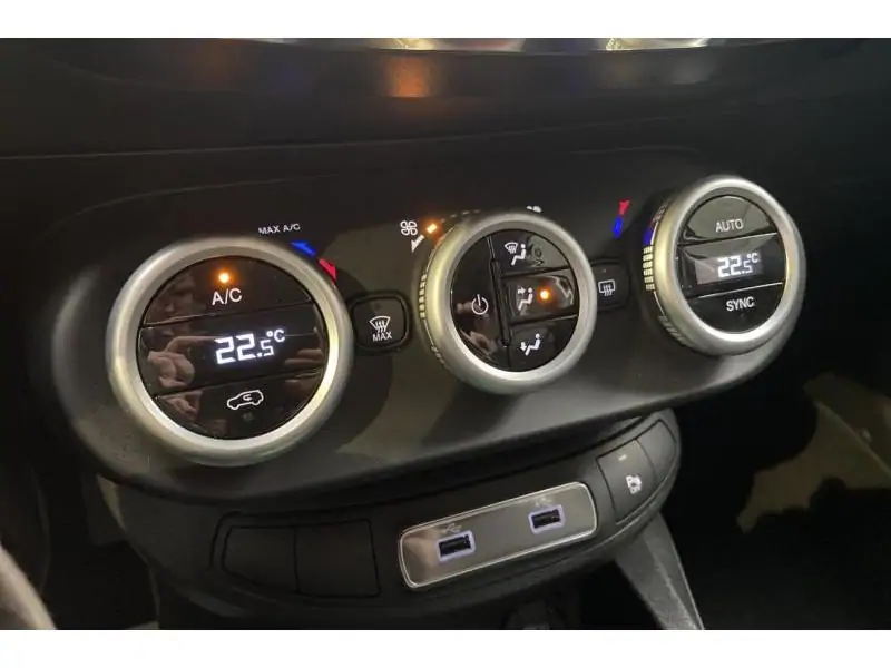 Occasion Fiat 500 X CLUB BLACK 15