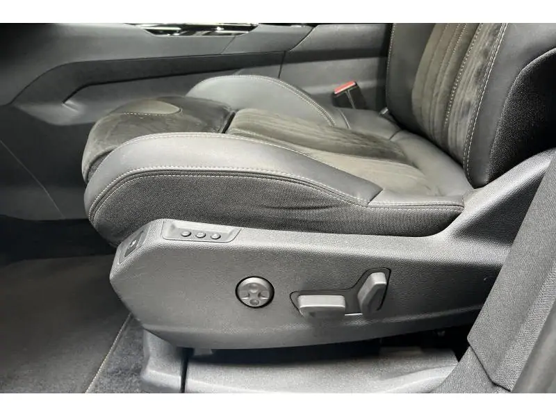 Occasion Peugeot 3008 II GT Black Pack GREY 26