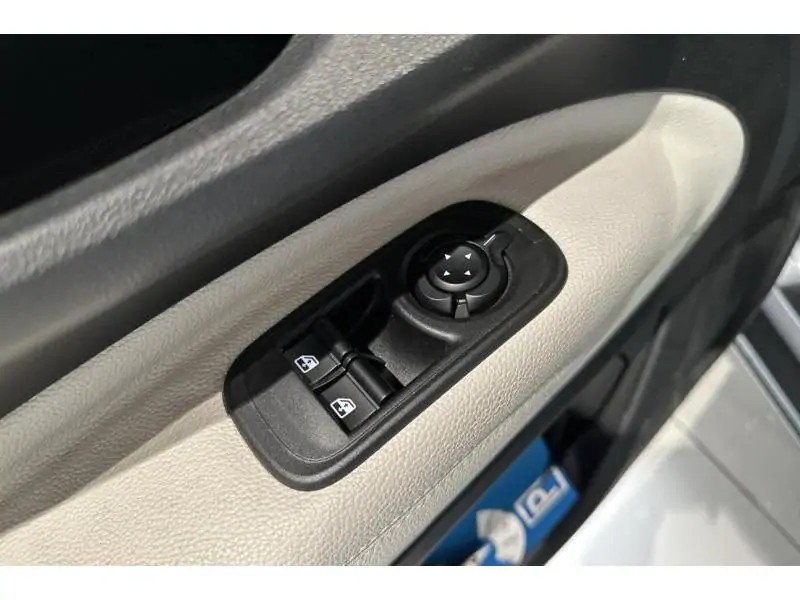 VEHICLE__CONDITION_SERVICE Fiat 500e La Prima Bocelli 3+1 GREY 17