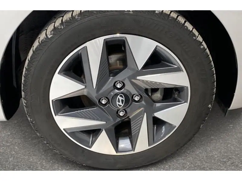 Occasion Hyundai i10 Navi* Caméra * Jantes alu! GREY 22