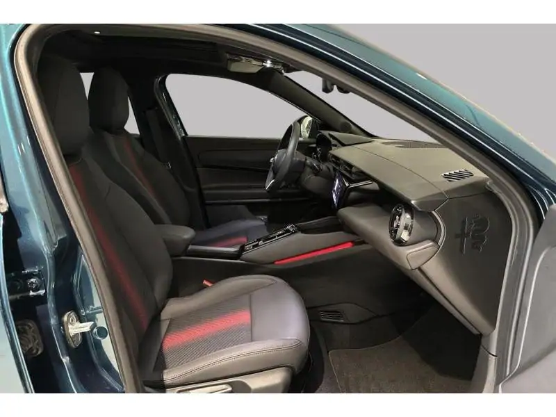 VEHICLE__CONDITION_SERVICE Alfa Romeo Junior Elettrica MY25 BEV 156 54kWh BLUE 8