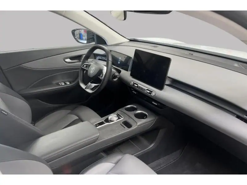 Demo MG S5 LUXURY LONG RANGE WHITE 2