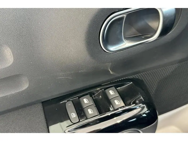 VEHICLE__CONDITION_SERVICE Citroen C3 1.2 PureTech 110 SandS EAT6 MAX GREY 19