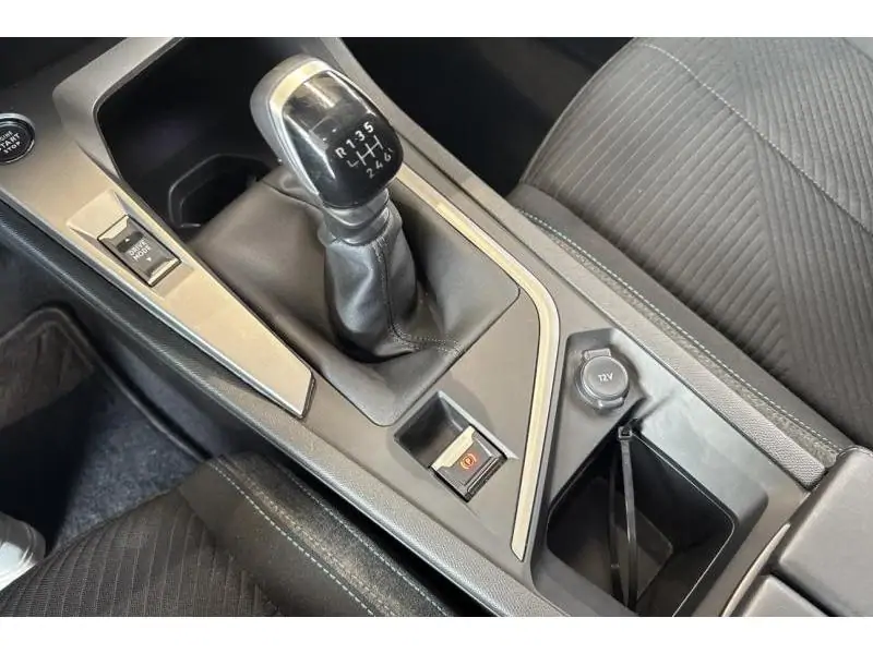 VEHICLE__CONDITION_SERVICE Peugeot 308 SW STYLE WHITE 15